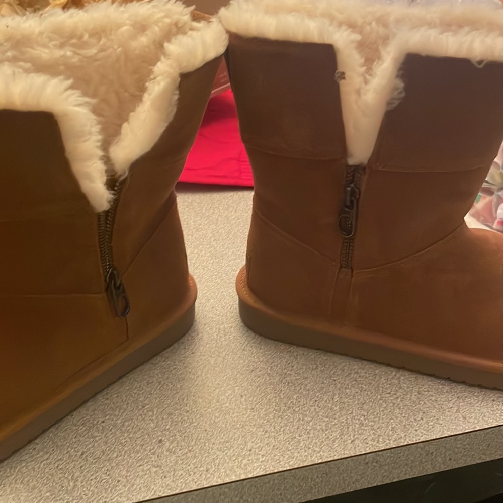 Kookaburra By UGGs Boots - Picture 3 of 6